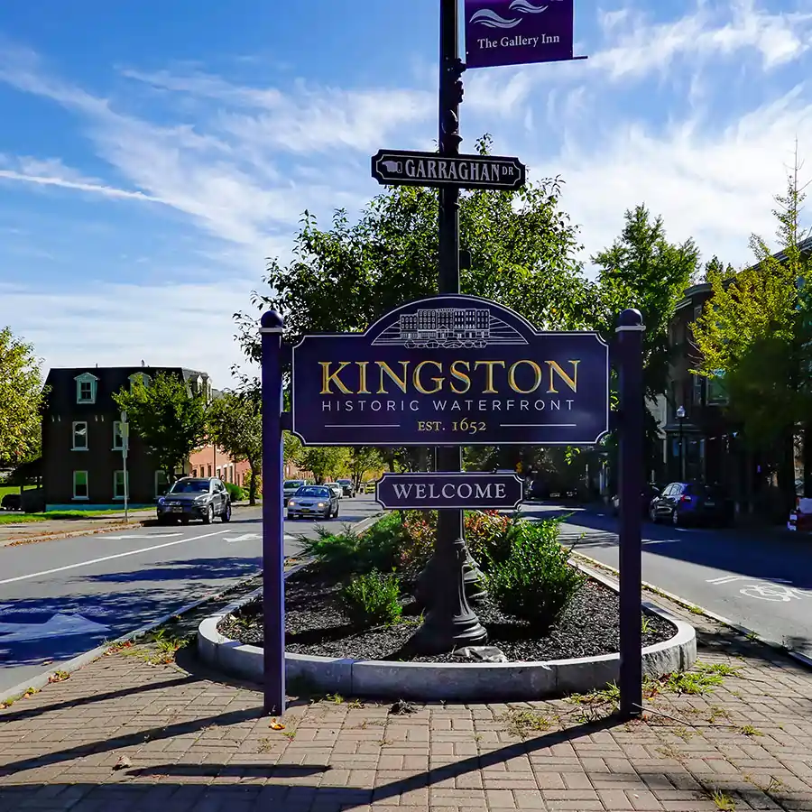 Kingston, Ontario welcome sign.